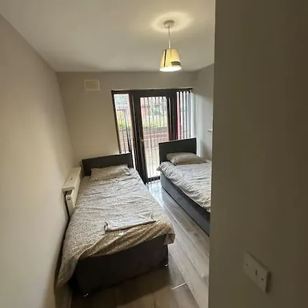 Iacomm Newbridge 2 Bed Apt